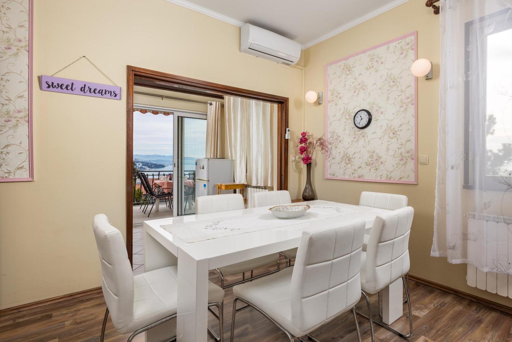 Camelia & Martina Apartments 오파티아 외부 사진