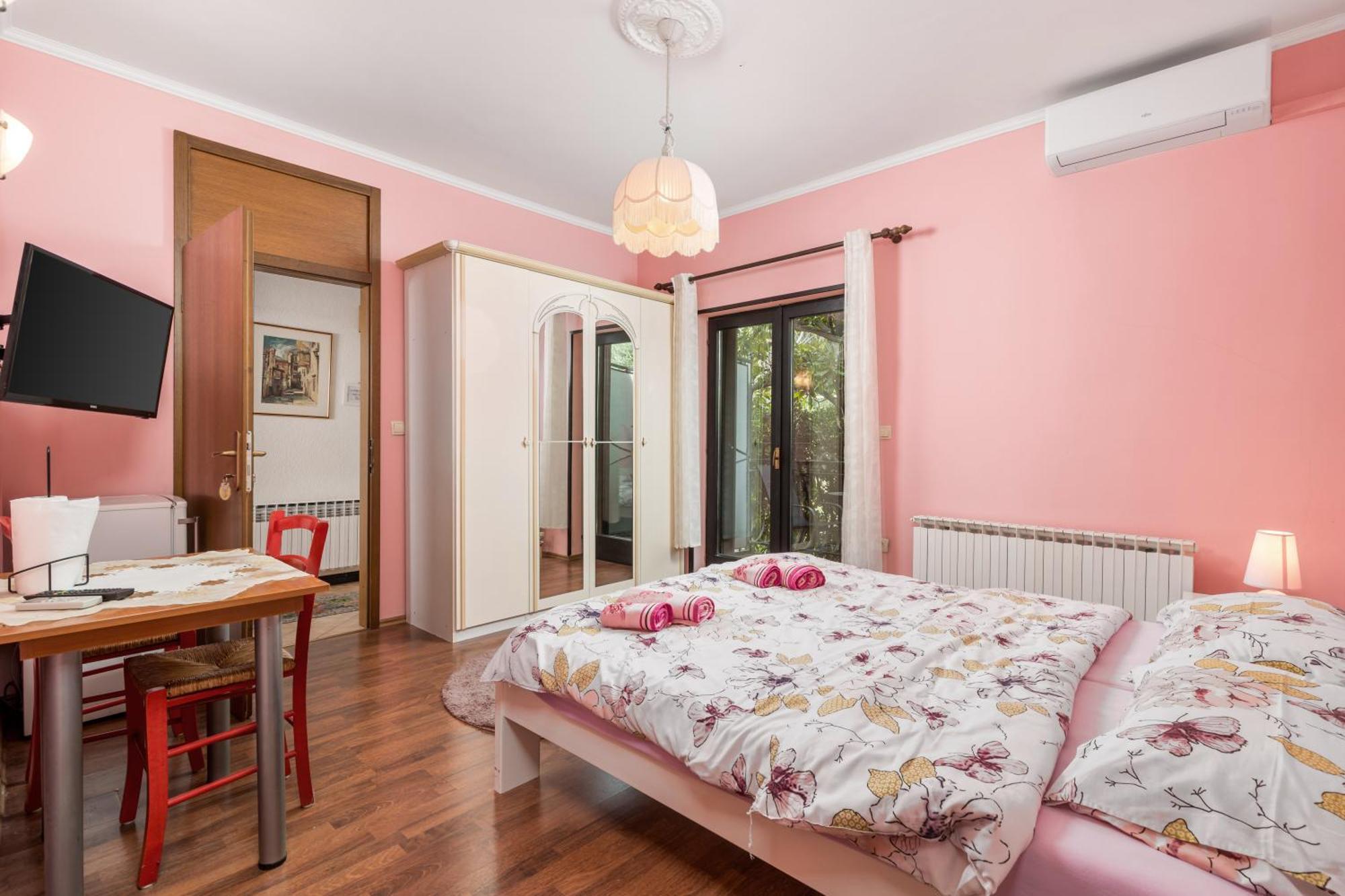 Camelia & Martina Apartments 오파티아 외부 사진